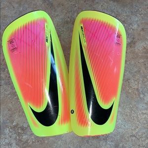 Nike Mercurial Soccer Shin Gaurds